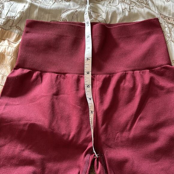 Fabletics | Burgundy Seamless Cropped Leggings Size S - Picture 6 of 9